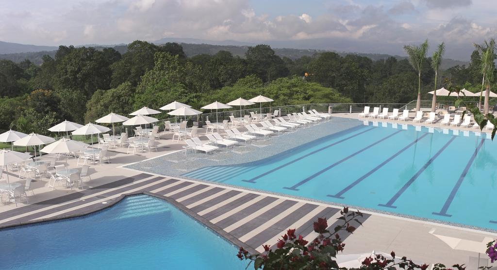 Club Campestre De Bucaramanga Hotel Floridablanca Eksteriør billede